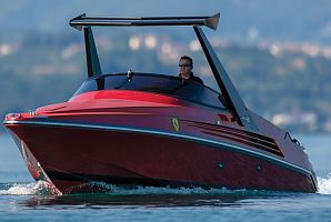 RIVA 32 FERRARI