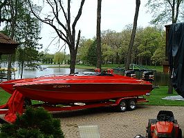 Douglas Marine Skater 28